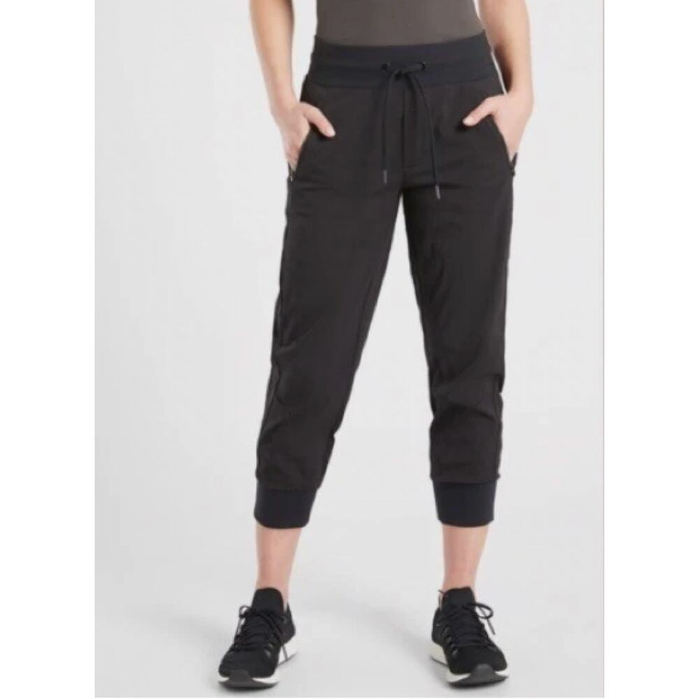 Athleta Trekkie North Crop Jogger Pants Womens 14 Tall Hiking Athleisure Active